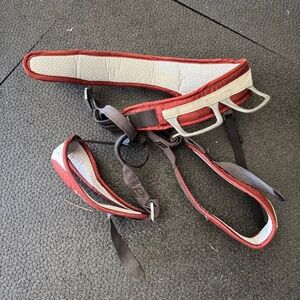 Black diamond rock climbing harness